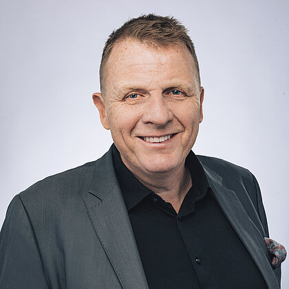 Portrait of Dirk Greshake